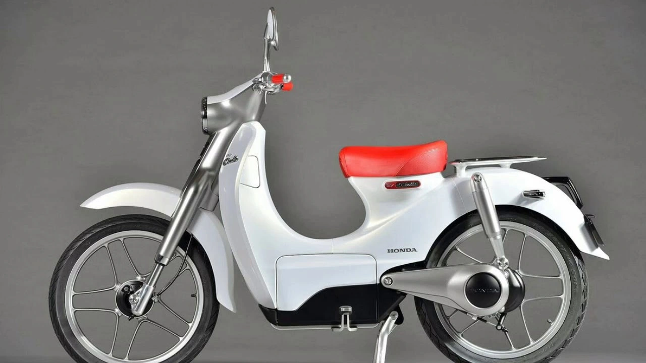 Honda EV Cub 2024